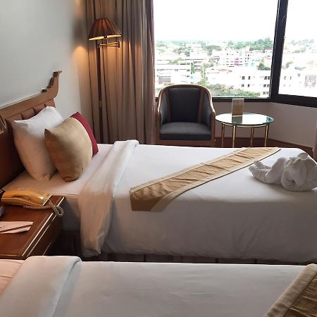 Laithong Hotel Ubon Ratchathani Dış mekan fotoğraf