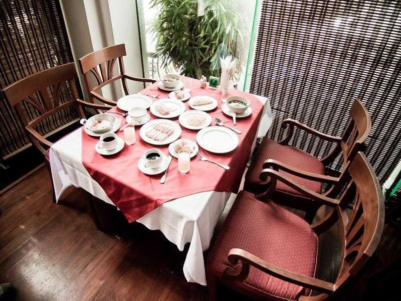 Laithong Hotel Ubon Ratchathani Dış mekan fotoğraf