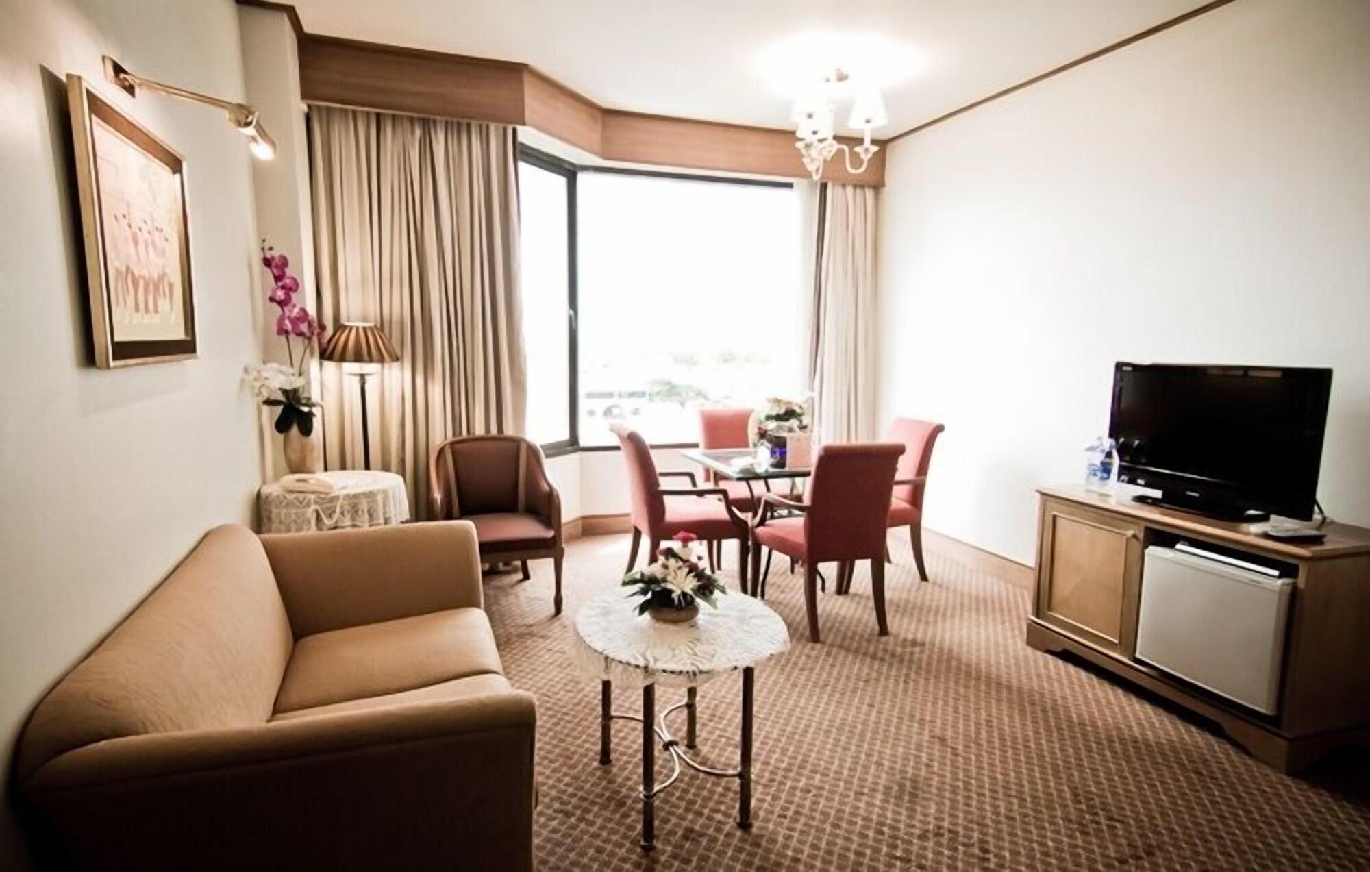 Laithong Hotel Ubon Ratchathani Dış mekan fotoğraf