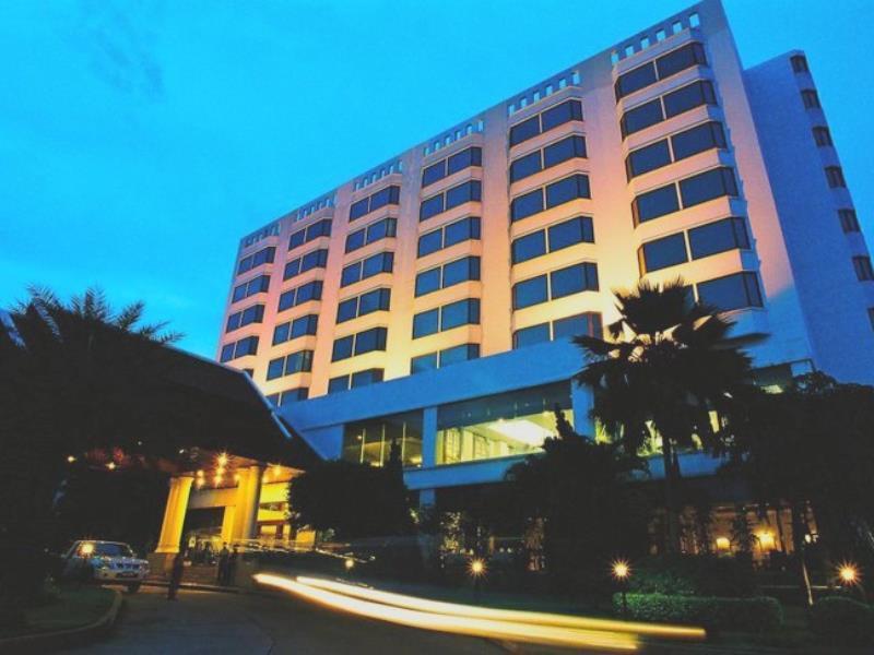 Laithong Hotel Ubon Ratchathani Dış mekan fotoğraf